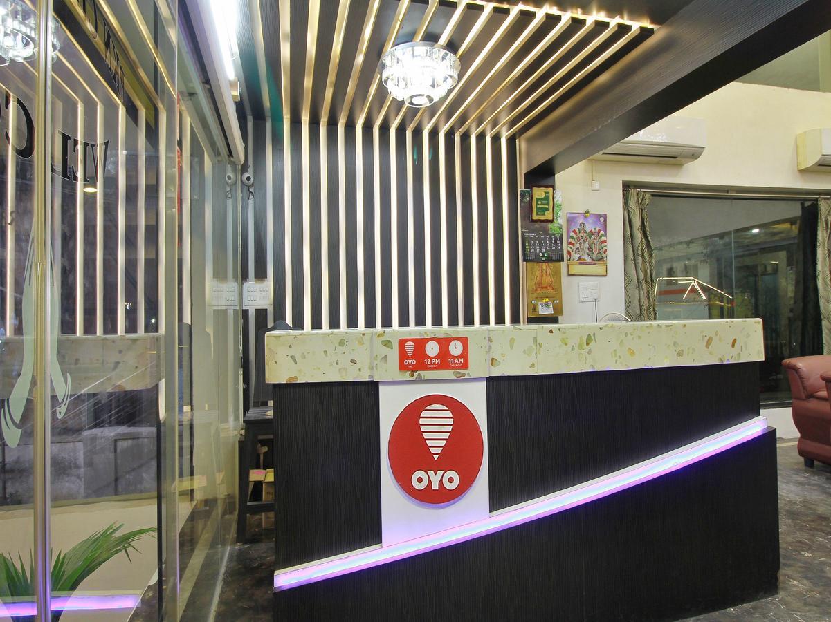 Oyo 11489 Pkn Classic Regency Maduráj Kültér fotó
